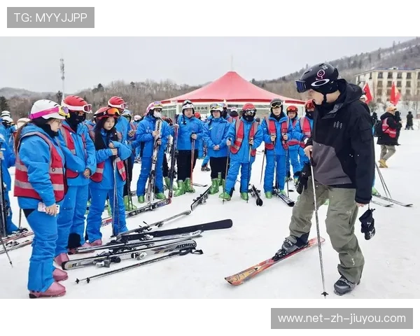 冰雪运动学院开展少儿滑雪教学的教学案例与经验分享，幼儿滑雪
